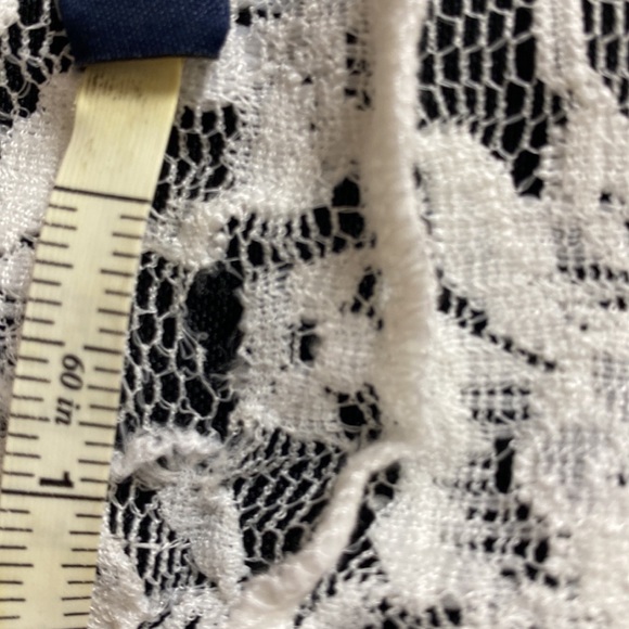 LuLaRoe Joy X-LARGE, Ivory. NWT, small flaw in back. See photo. - Picture 6 of 9